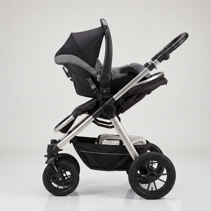 Carrinho de bebê travel system com bebê conforto acoplado