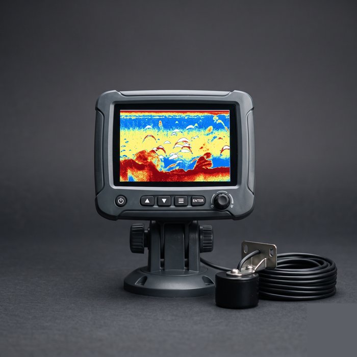 Sonar de pesca com tela colorida e transdutor ao lado
